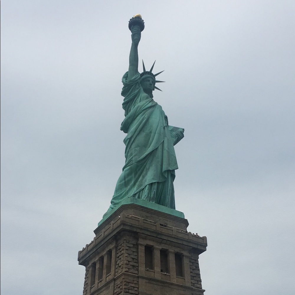 Meet your Posher, Suzanne